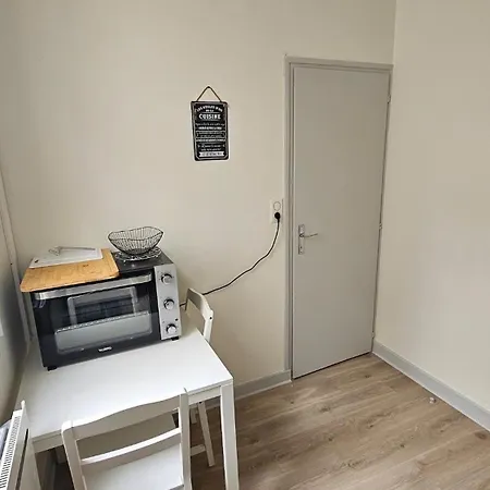 Le Petit Bastion - T2 - Wi-fi Апартаменты Монлюсон